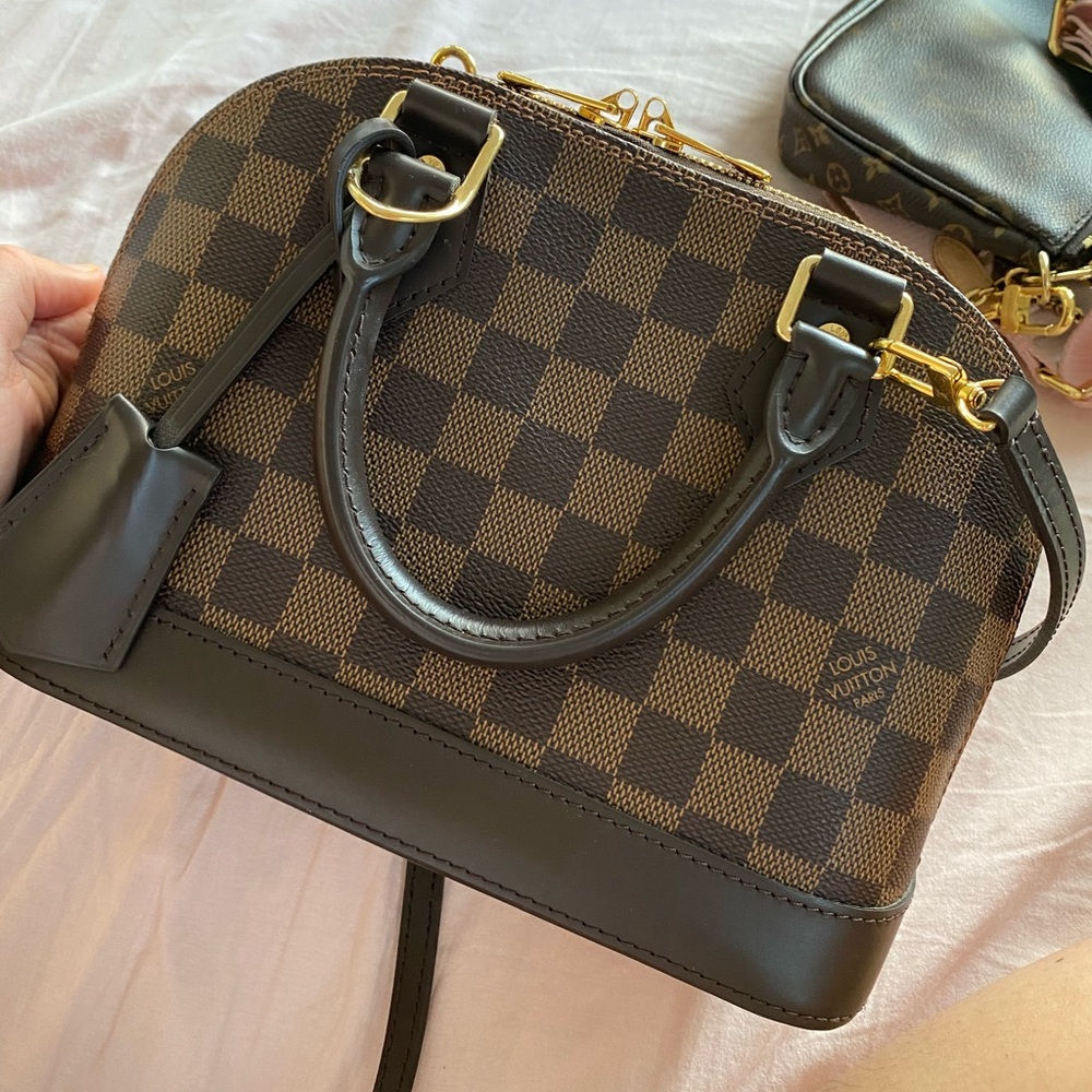 Louis Vuitton alma bb bag